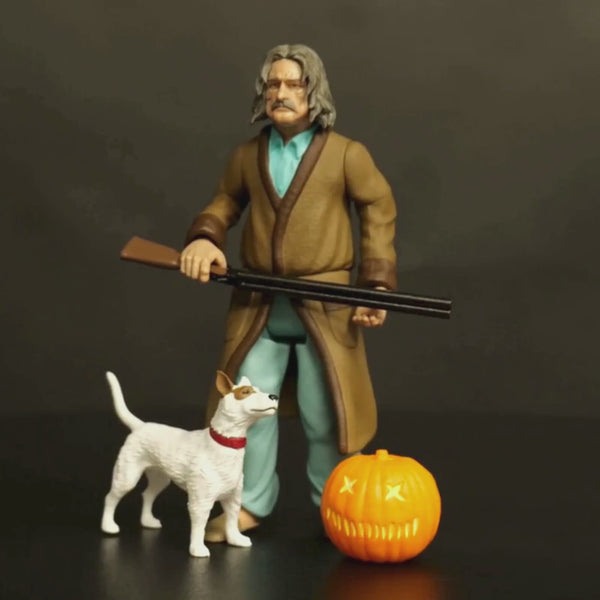 360 degree video of Kreeg figure.